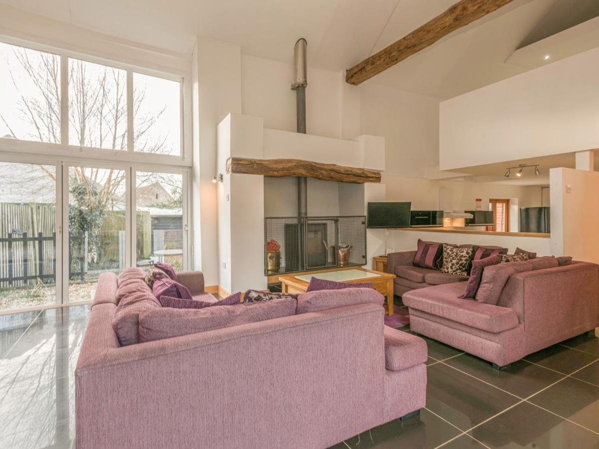 Flint Barn Villa North Walsham Exterior photo